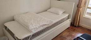 Cozy Room near Metro & Airport